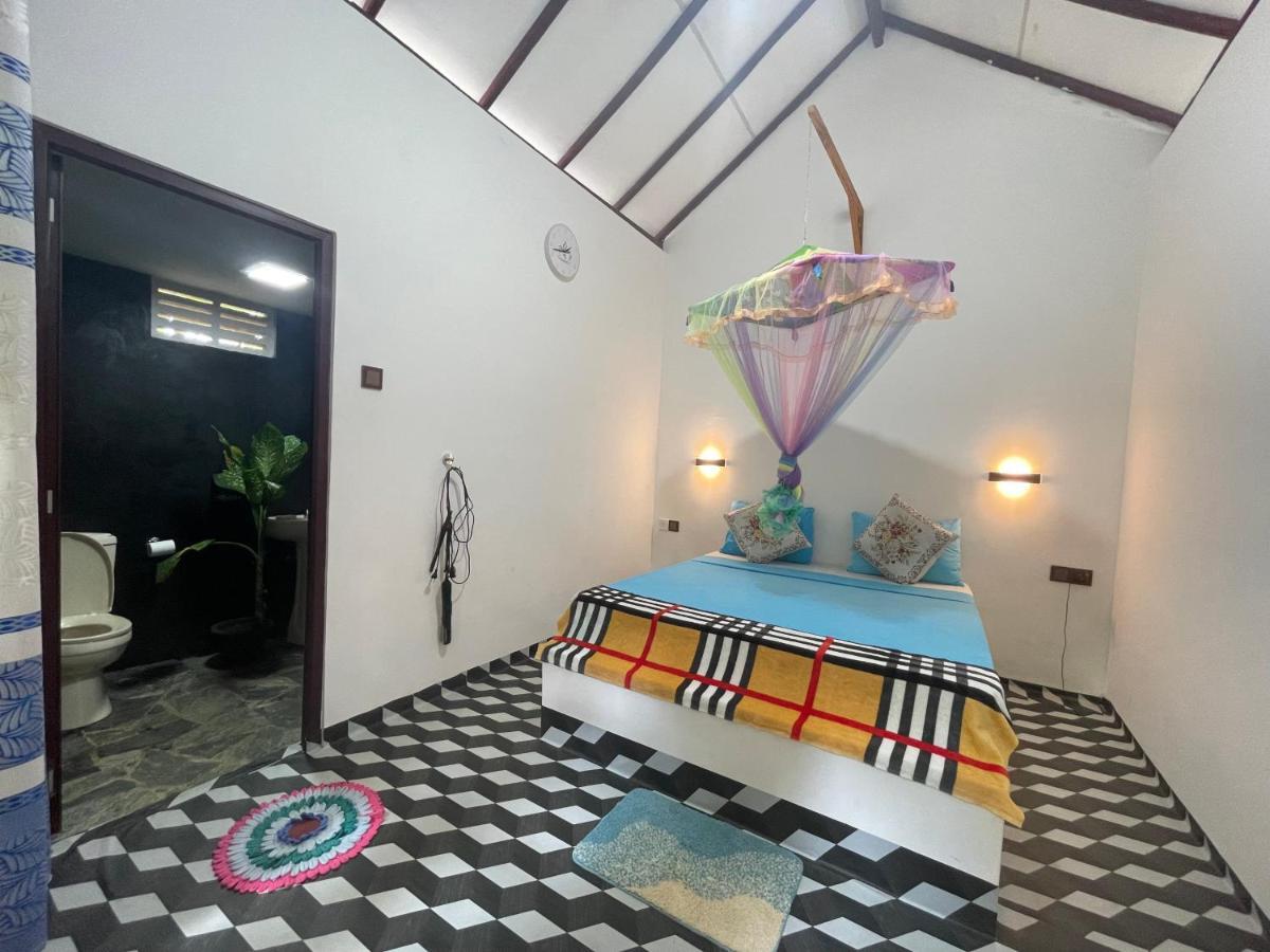 אודוואלאווה Peacock'S Paradise Safari Hostel מראה חיצוני תמונה