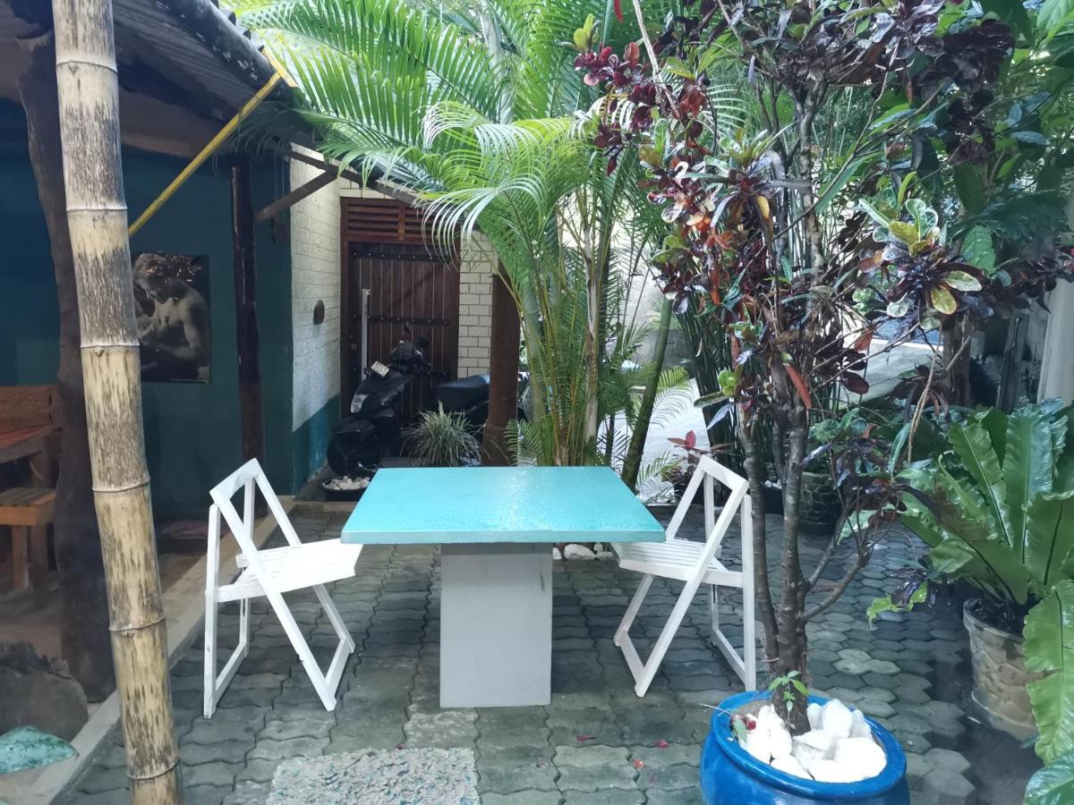 אודוואלאווה Peacock'S Paradise Safari Hostel מראה חיצוני תמונה