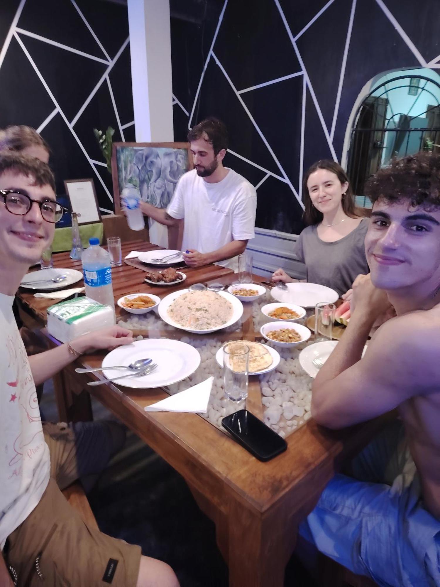 אודוואלאווה Peacock'S Paradise Safari Hostel מראה חיצוני תמונה