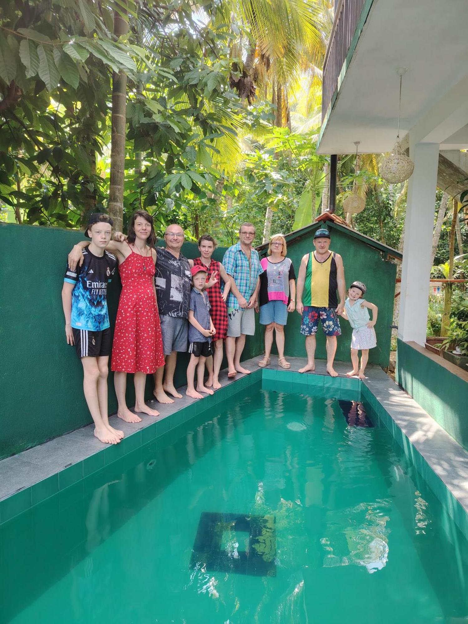 אודוואלאווה Peacock'S Paradise Safari Hostel מראה חיצוני תמונה